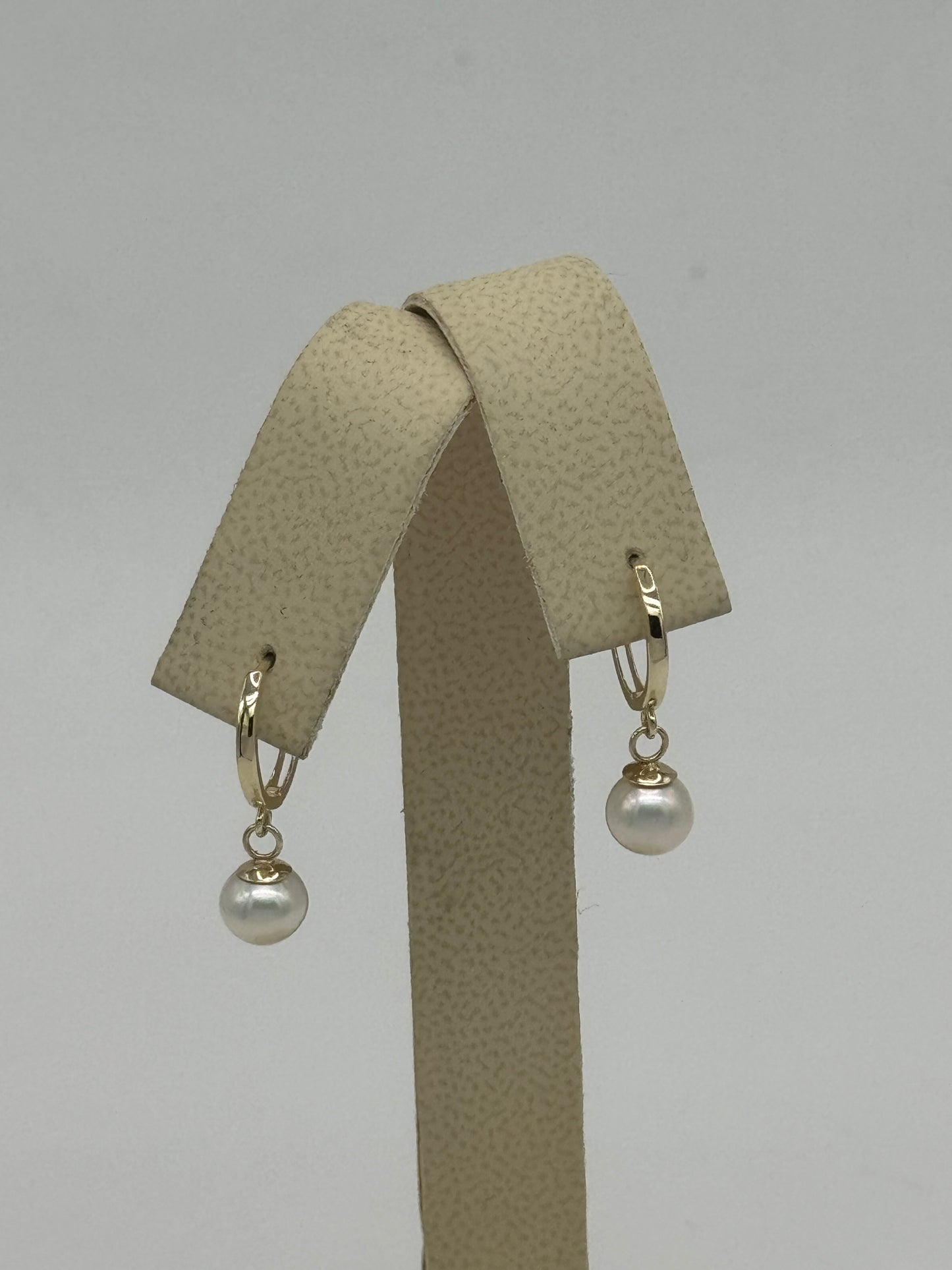 14K Yellow Gold Pearl Huggie Hoop Earrings