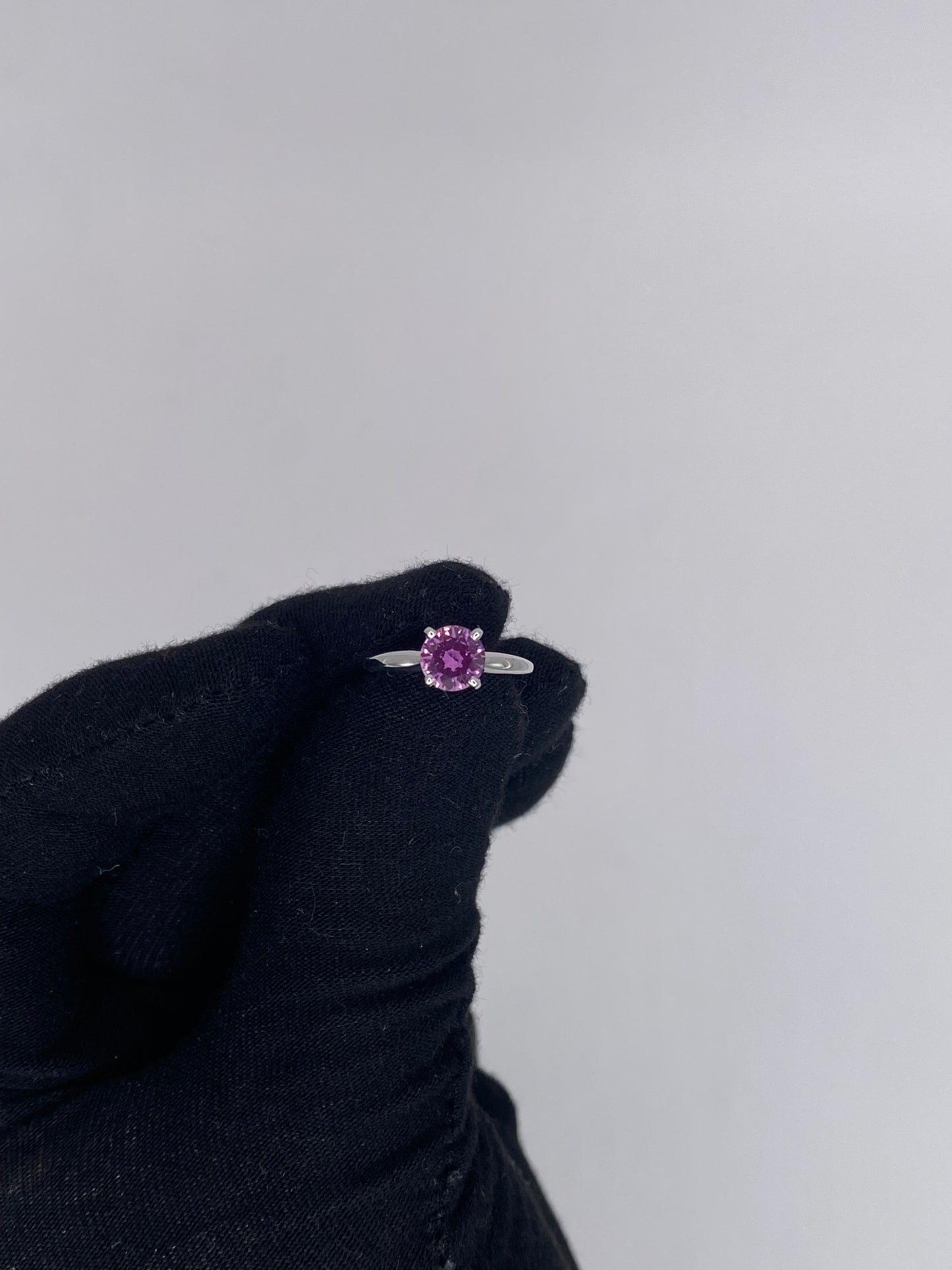 Round Ring 14K White Gold - Rose Stone