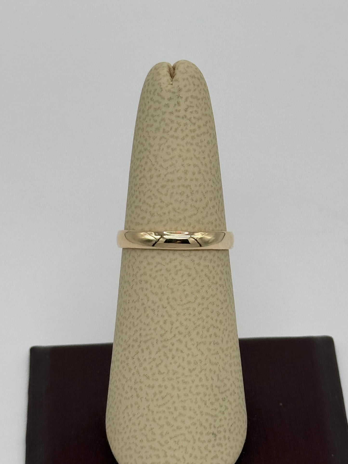 Women band 14K Yellow Gold