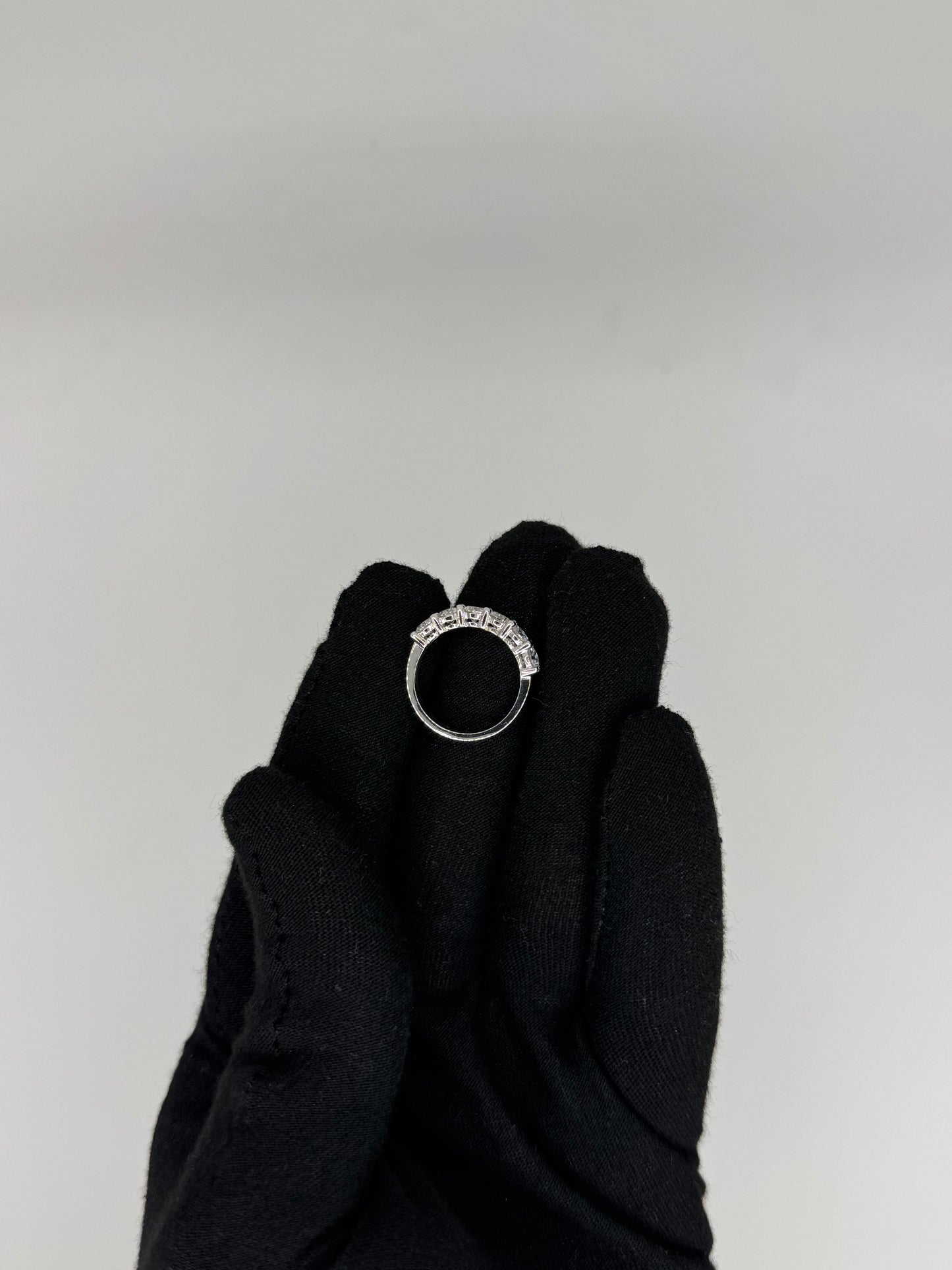 Half Eternity Ring 0.10 Ct